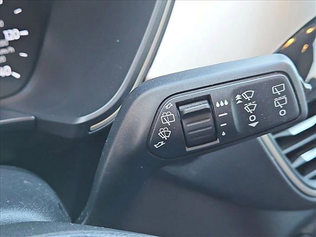 Used 2022 Ford Escape SE w/ SE Sport Appearance Package image 15