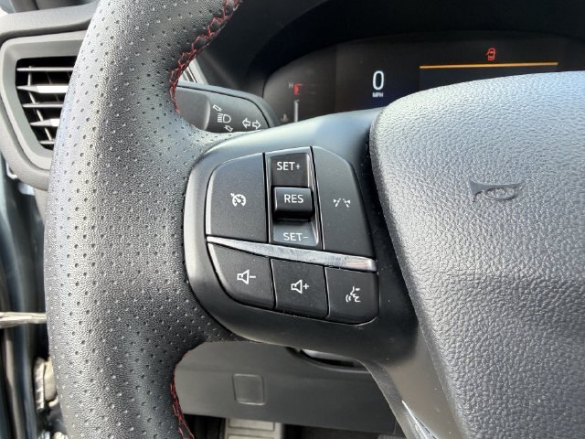 Used 2025 Ford Escape ST-Line Select AWD/4WD image 22