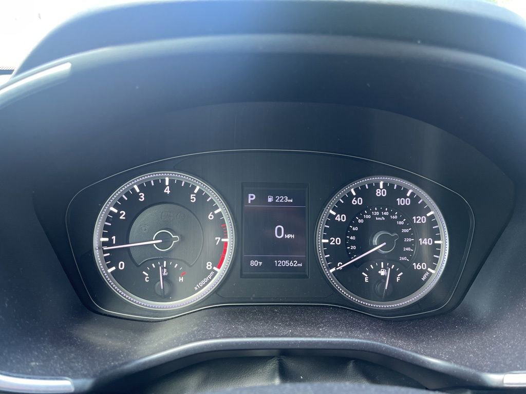 Used 2019 Hyundai Santa Fe SE AWD/4WD image 7