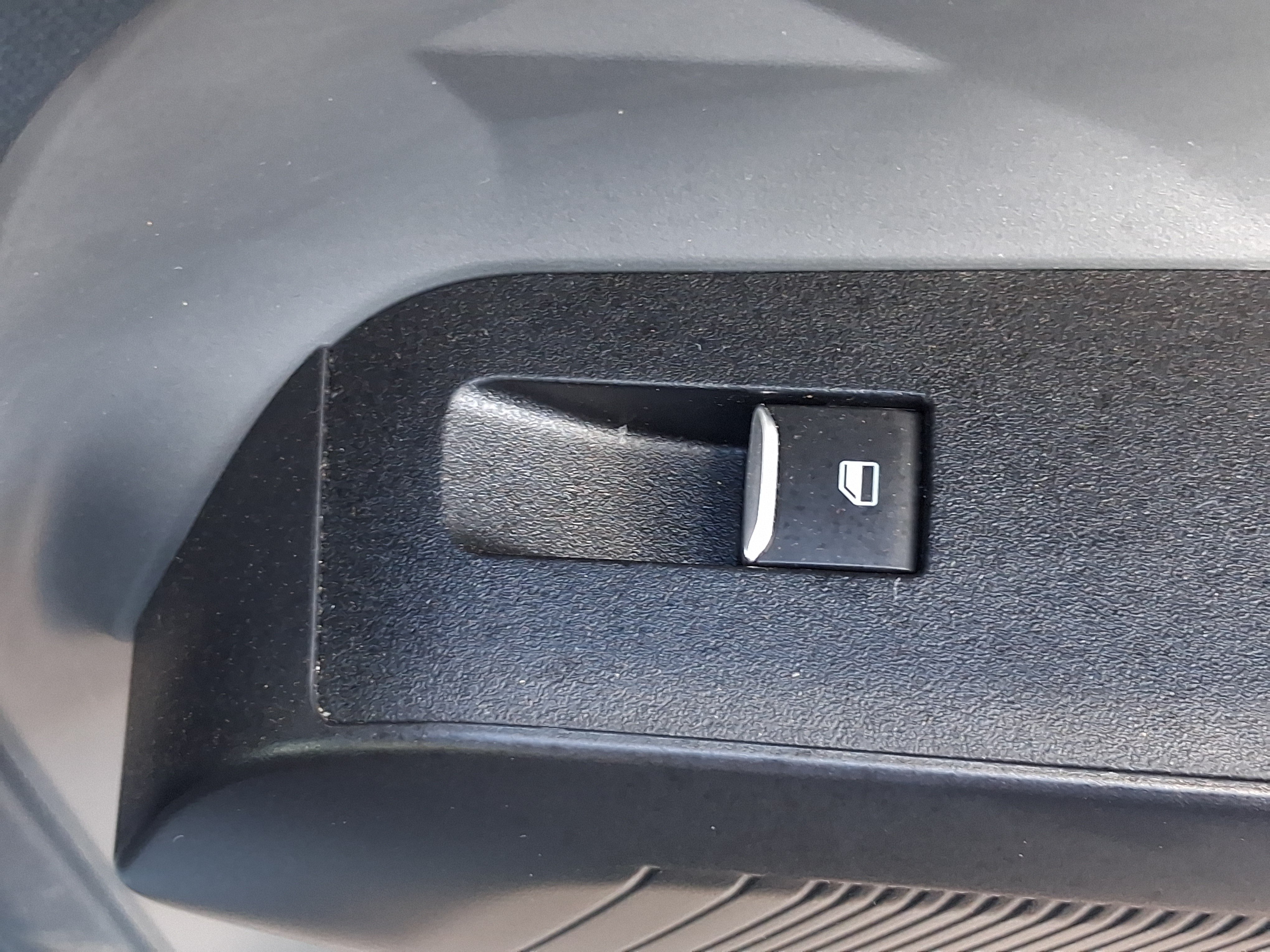 Used 2022 Ford Maverick XL FWD image 21
