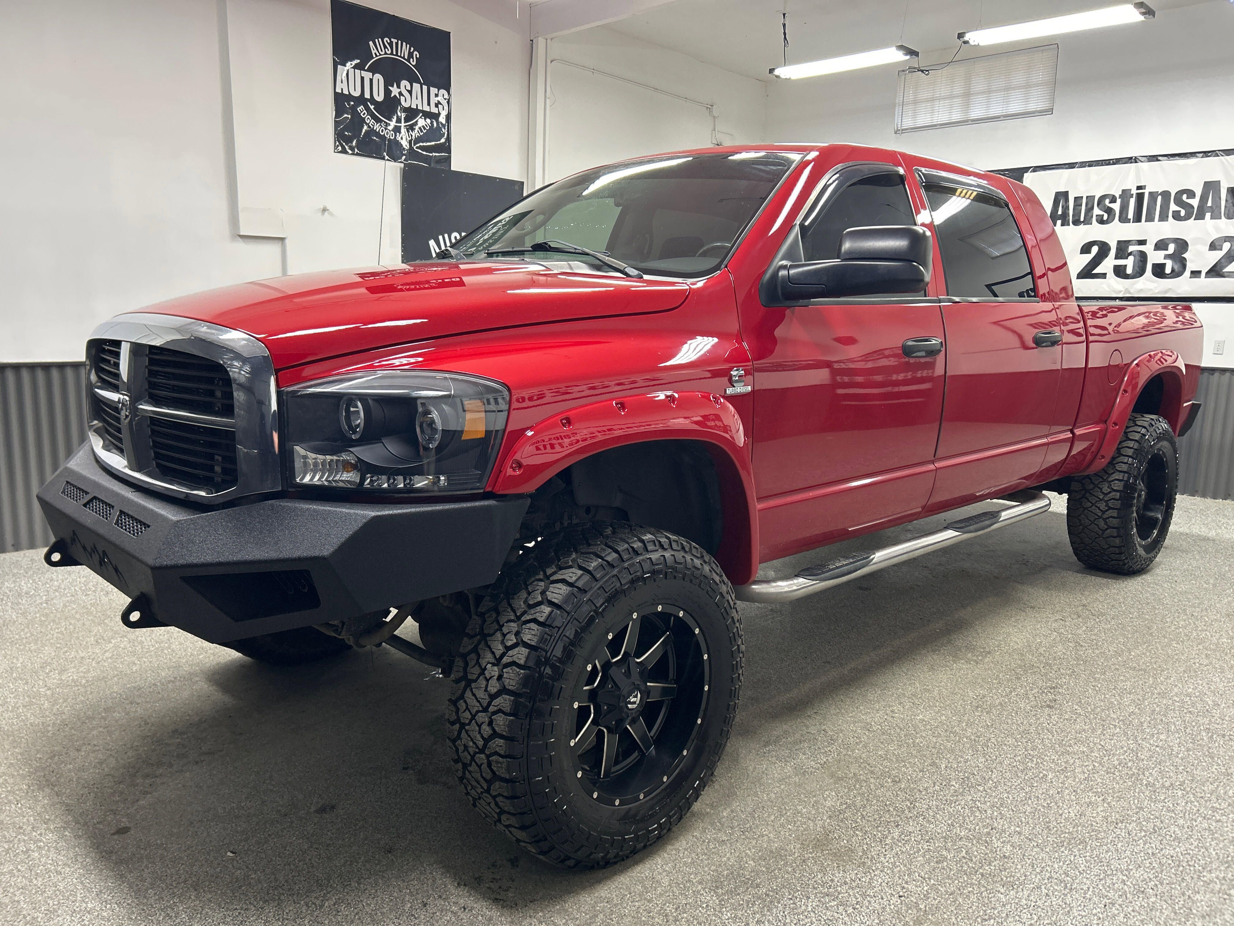Used 2006 Dodge Ram 3500 Truck SLT w/ Protection Group AWD/4WD image 3