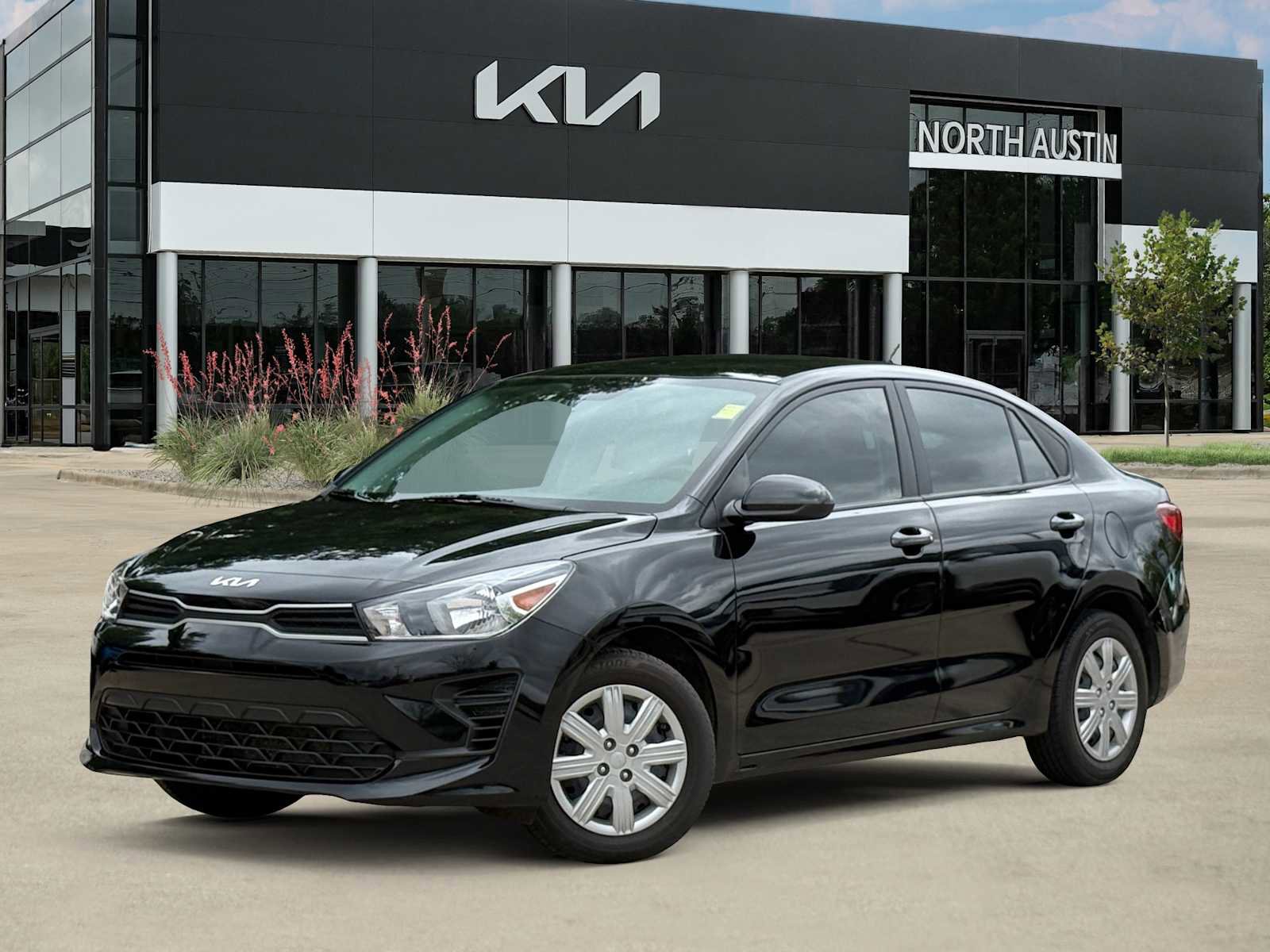 Used 2023 Kia Rio S image 1