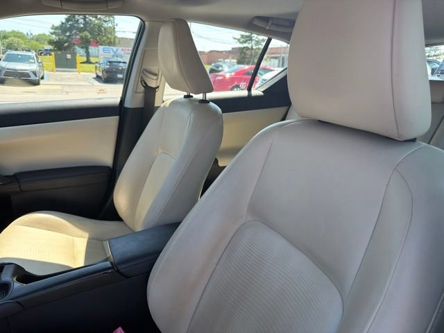 Used 2011 Lexus CT 200h Premium FWD image 10