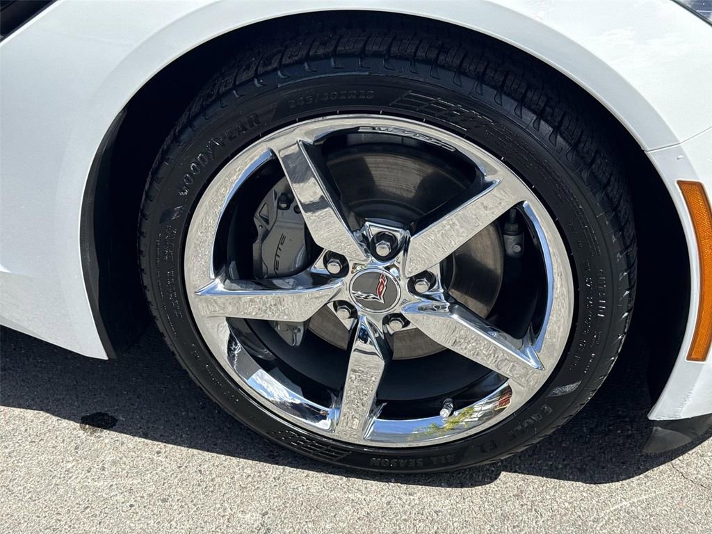 Used 2014 Chevrolet Corvette Stingray Convertible RWD image 29