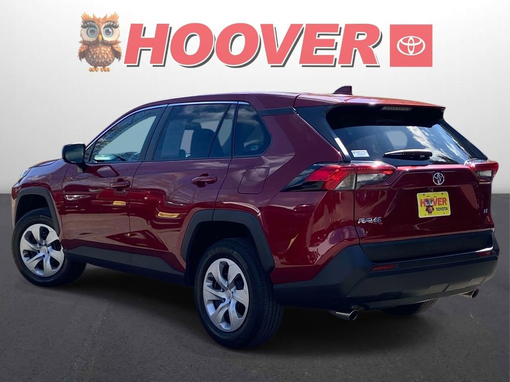 Used 2023 Toyota RAV4 LE image 5