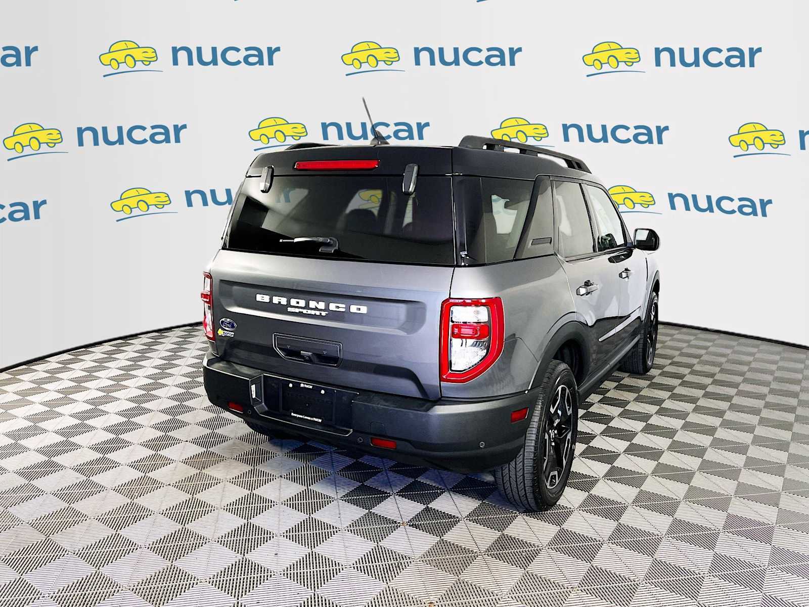 Used 2023 Ford Bronco Sport Outer Banks w/ Tech Package image 7