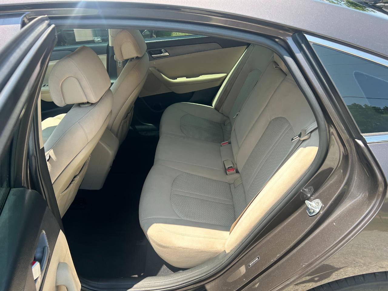 Used 2017 Hyundai Sonata SE FWD image 10