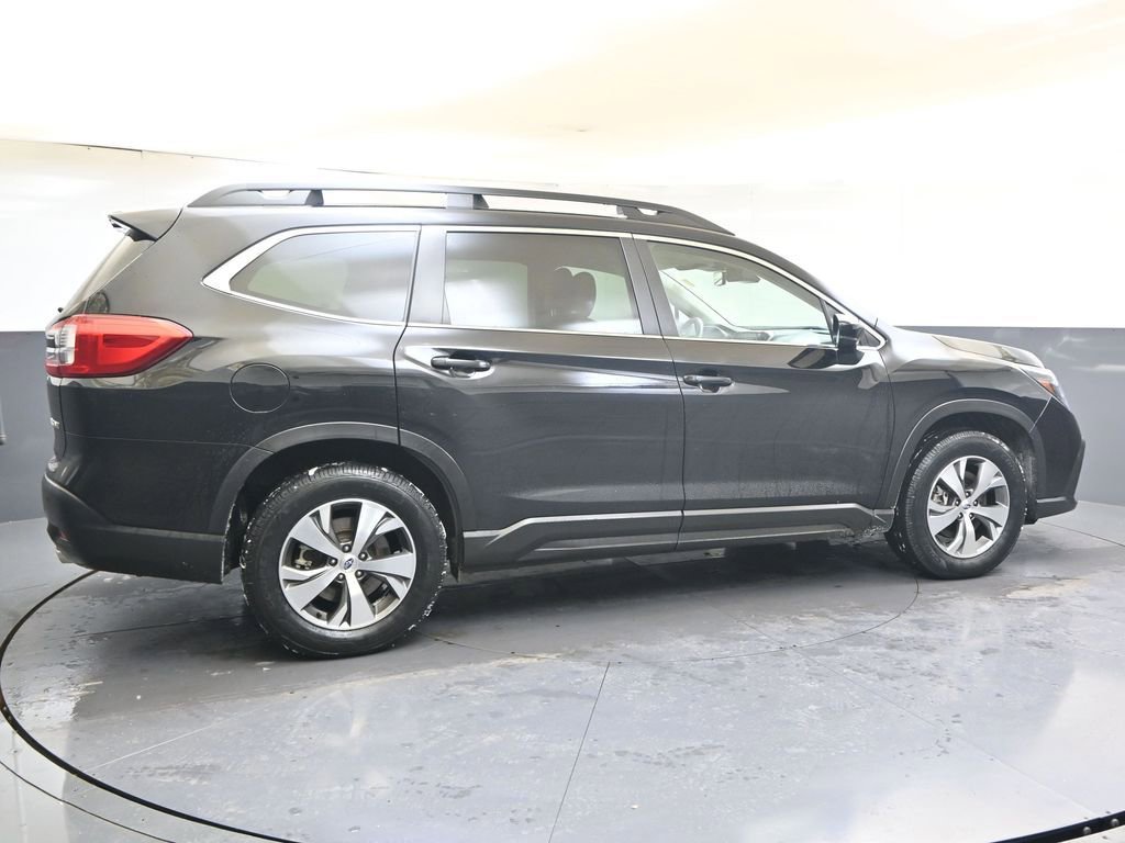 Used 2024 Subaru Ascent Premium w/ Convenience Package image 6