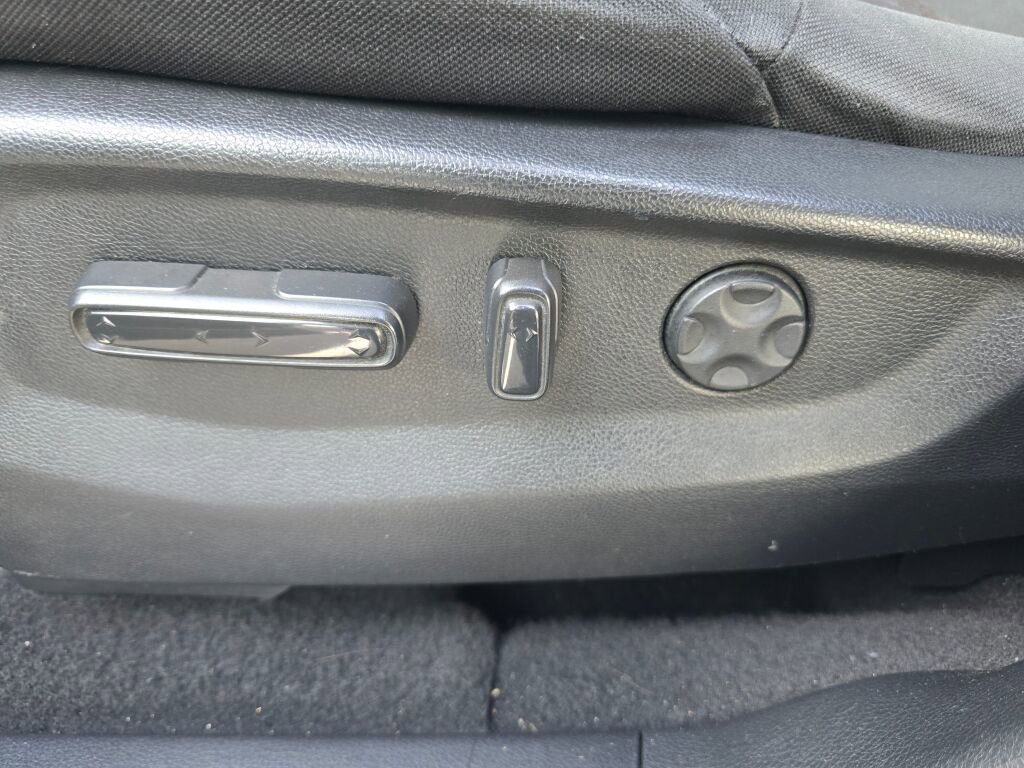 Used 2021 Honda CR-V EX image 21