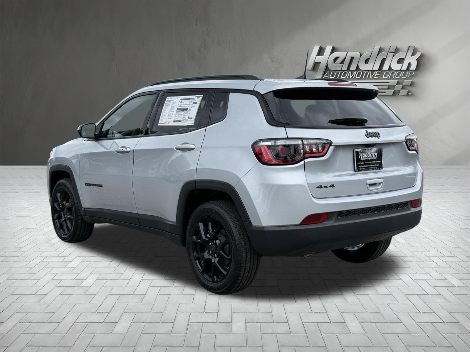 New 2026 Jeep Compass Latitude AWD/4WD image 8