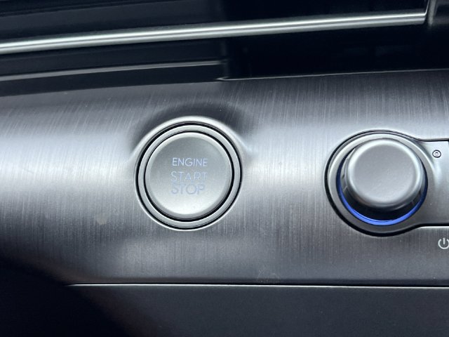 Certified 2026 Hyundai Kona SE AWD/4WD image 30