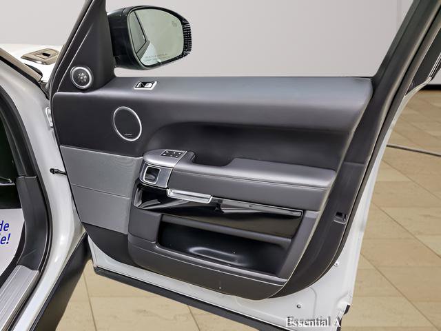 Used 2020 Land Rover Range Rover Sport HSE Dynamic image 27