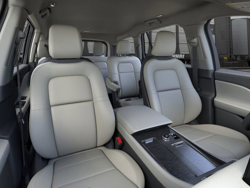 New 2026 Lincoln Aviator AWD image 10