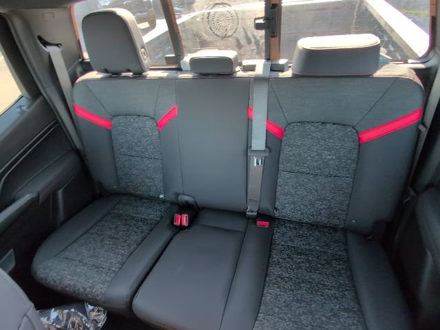 New 2026 Chevrolet Colorado Z71 w/ Technology Package AWD/4WD image 8