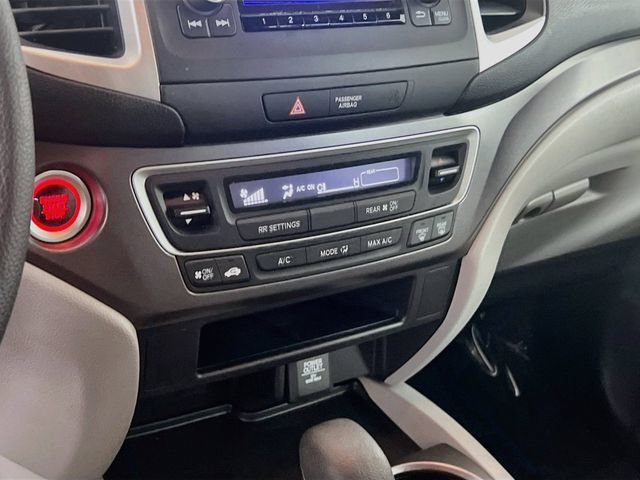 Used 2017 Honda Pilot LX image 14