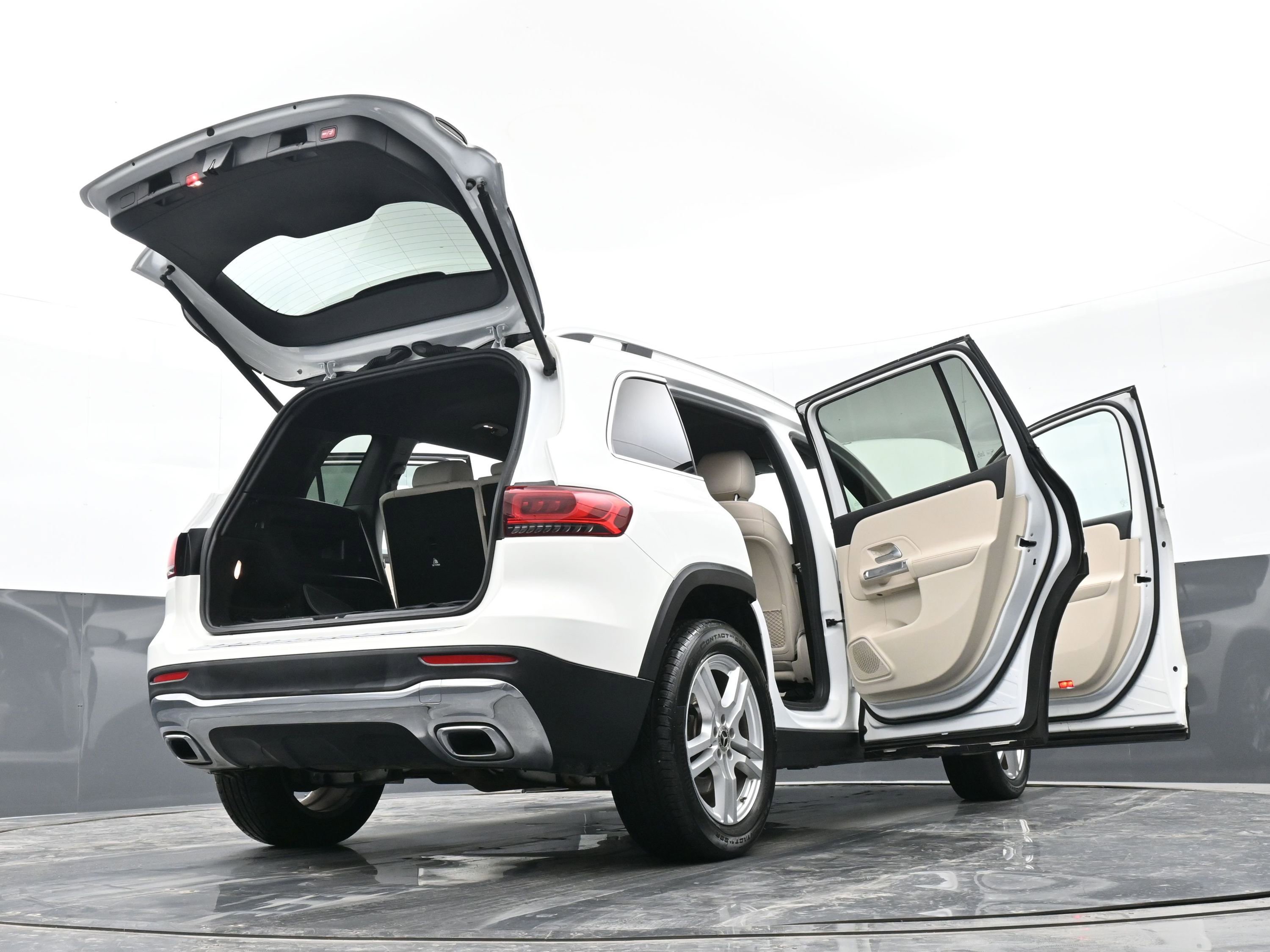 Used 2020 Mercedes-Benz GLB 250 image 47