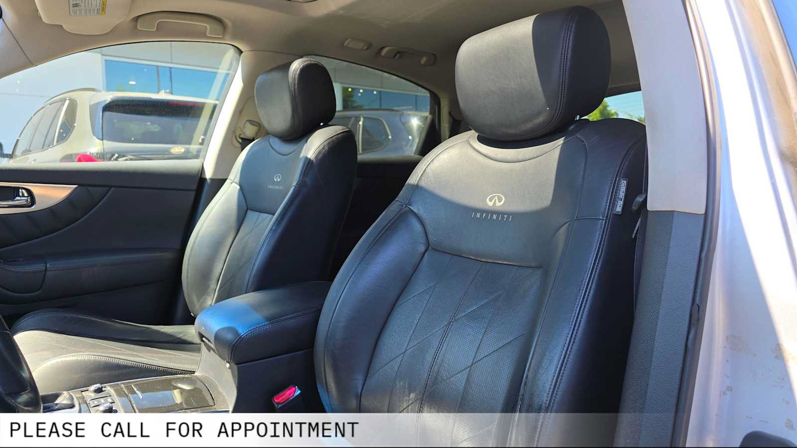 Used 2010 INFINITI FX35 AWD w/ Premium Pkg image 22