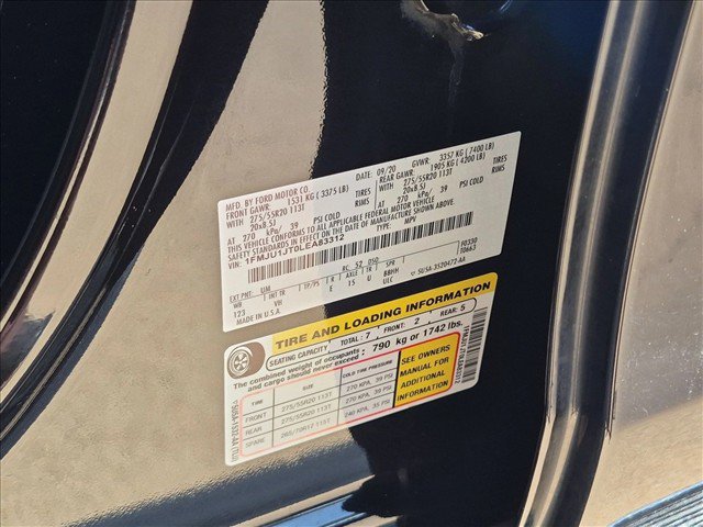 Used 2020 Ford Expedition XLT w/ Equipment Group 202A AWD/4WD image 25