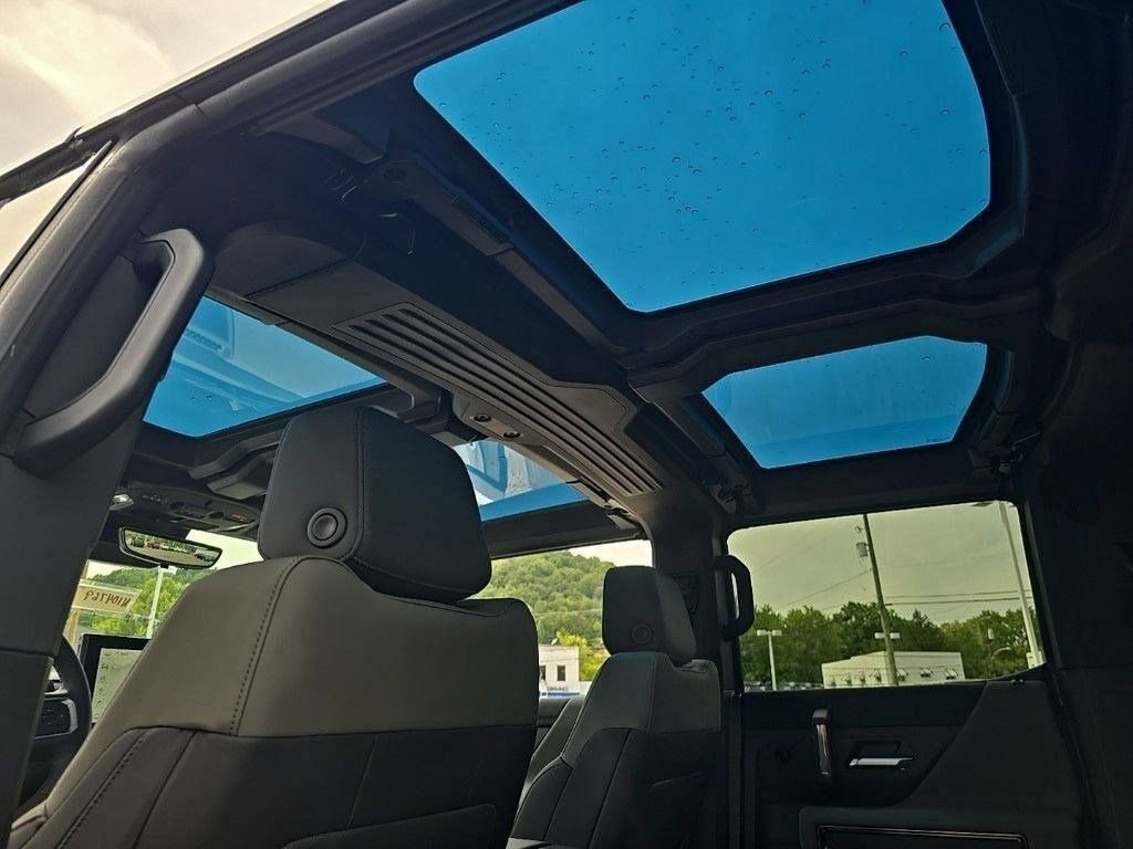 New 2025 GMC Hummer EV 3X image 18