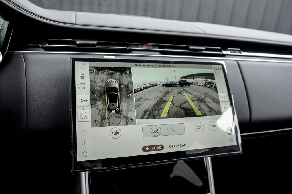 New 2026 Land Rover Range Rover SE AWD/4WD image 13