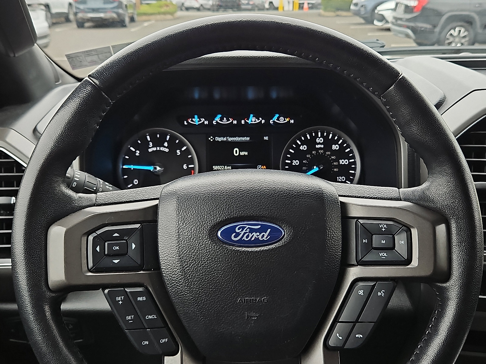 Used 2020 Ford Expedition XLT image 18