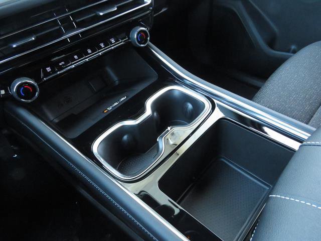 New 2026 Chevrolet Traverse LT w/ Driver Confidence Package image 25