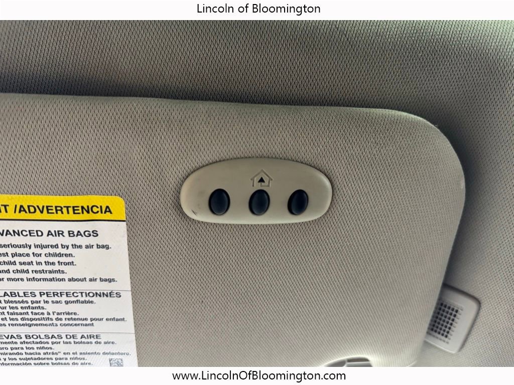 Used 2013 Lincoln MKX AWD image 45