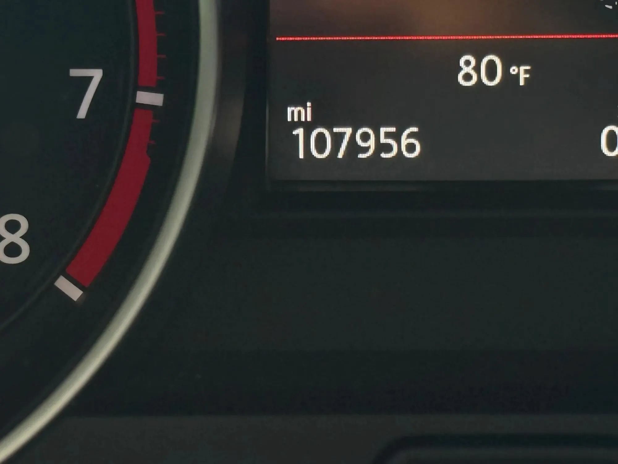 Used 2017 Volkswagen GTI SE FWD image 23