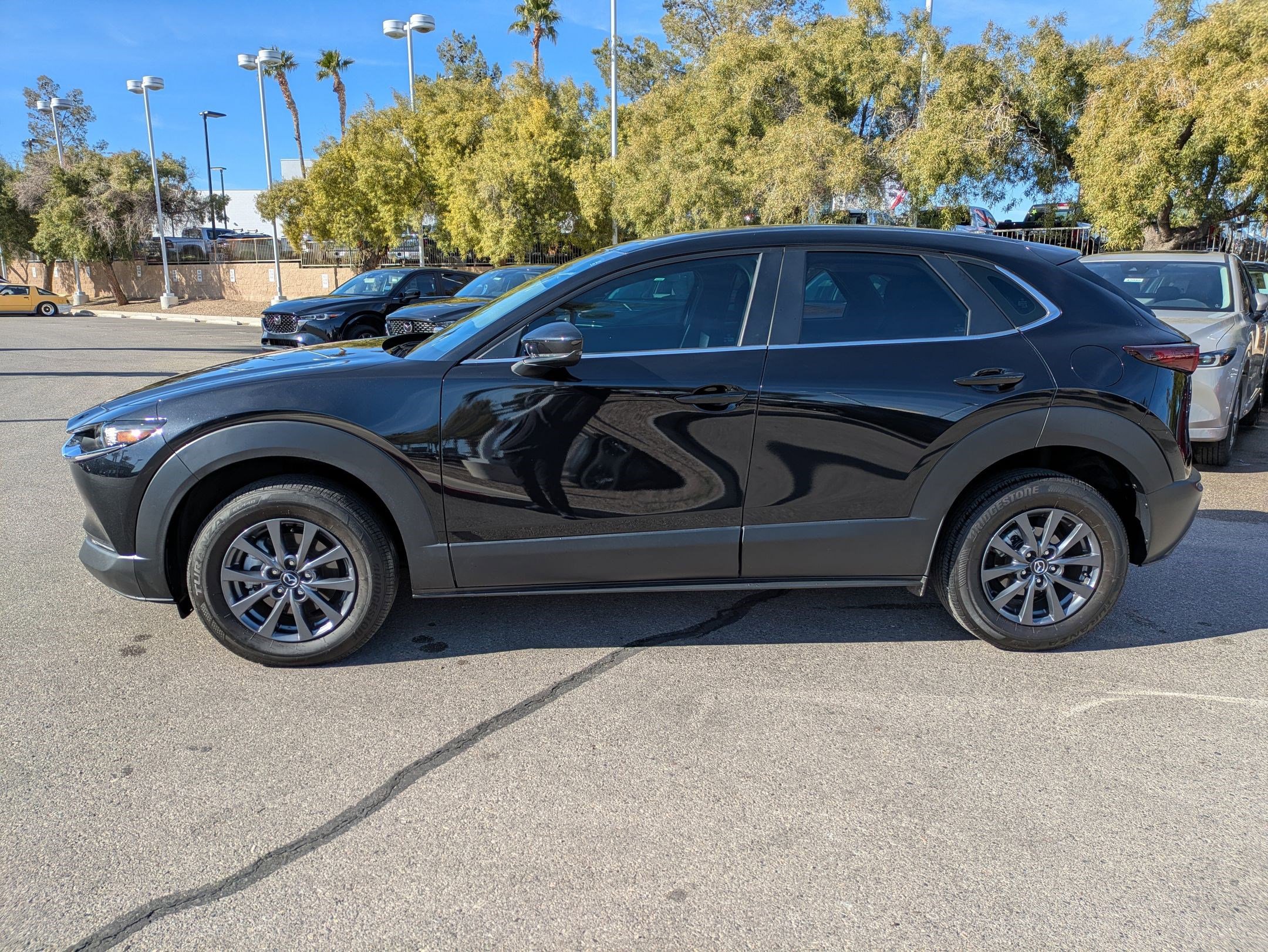 Certified 2024 MAZDA CX-30 AWD 2.5 S image 2