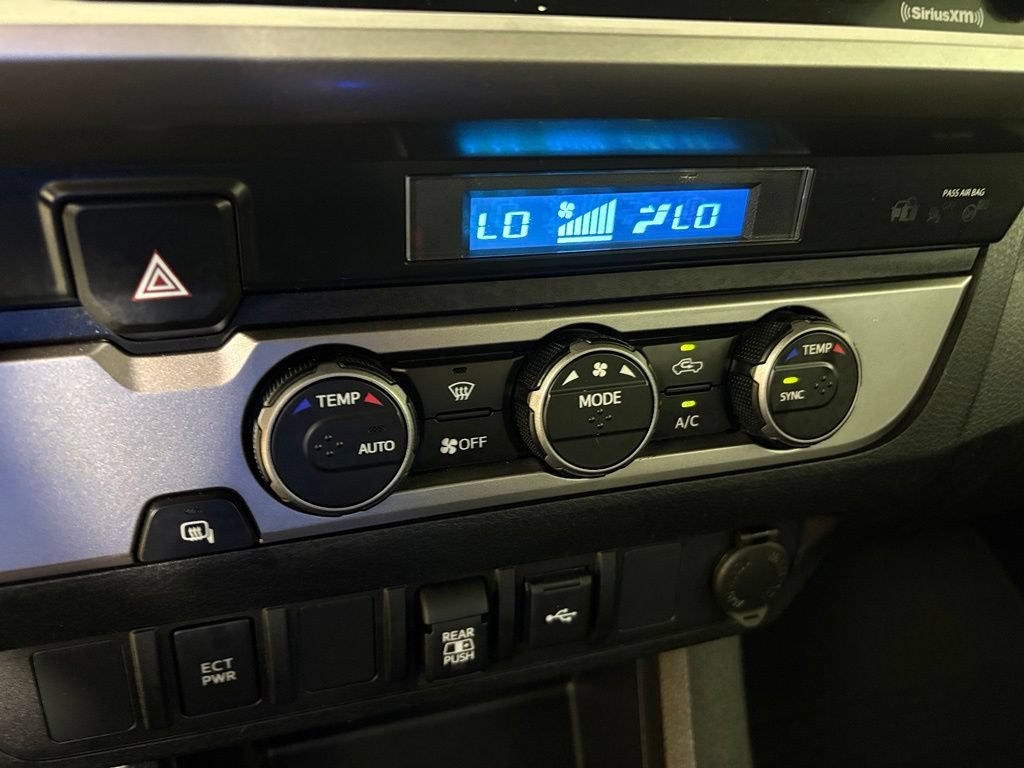 Used 2023 Toyota Tacoma SR5 RWD image 31