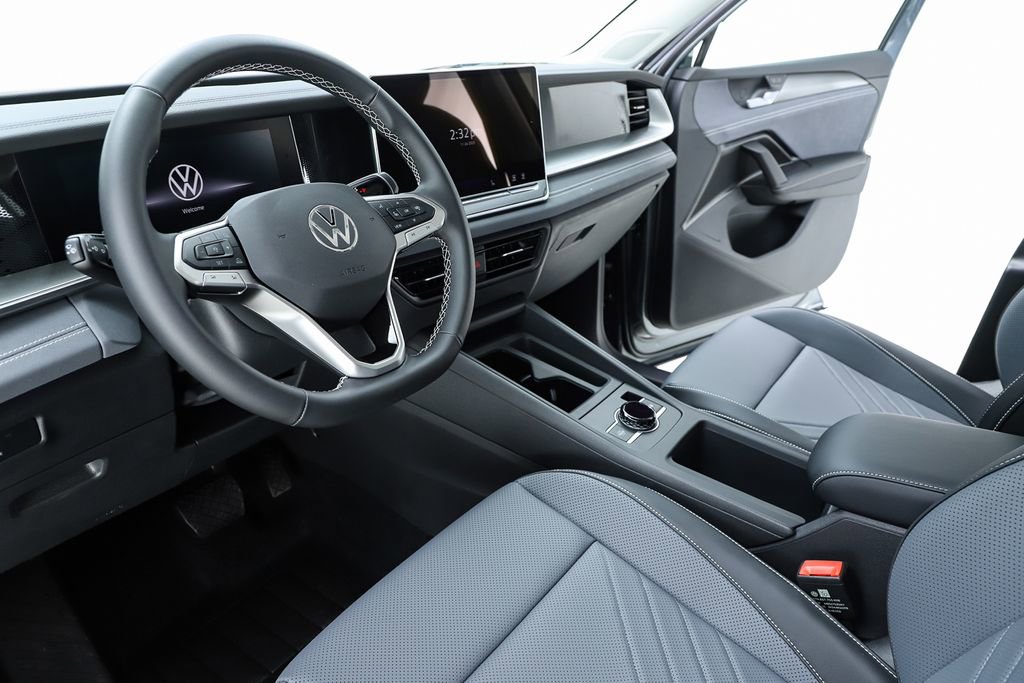 New 2026 Volkswagen Tiguan SE image 57