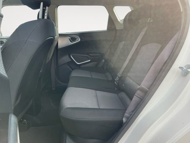 Used 2024 Kia Soul LX w/ Option Group 015 image 30