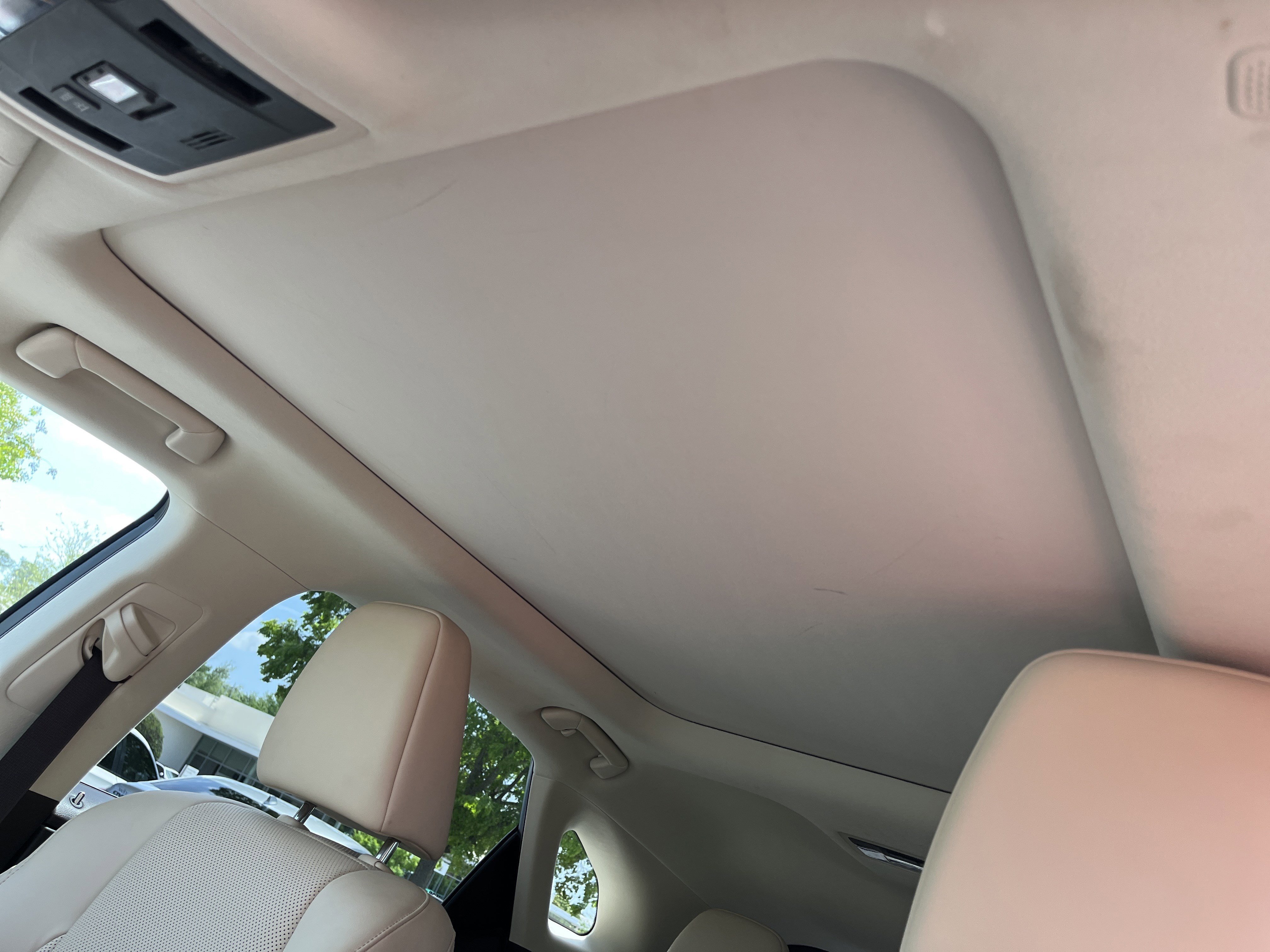 Used 2020 Lexus RX 450h AWD w/ Premium Package image 18