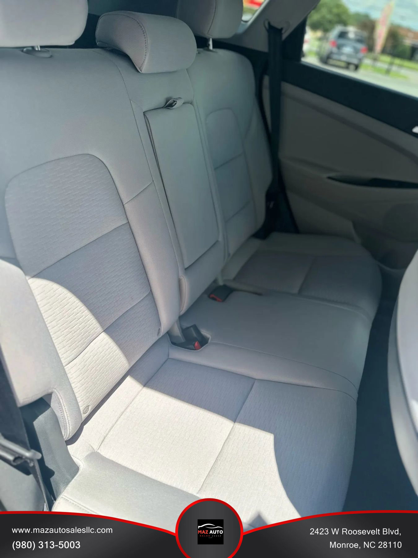 Used 2020 Hyundai Tucson SE image 11