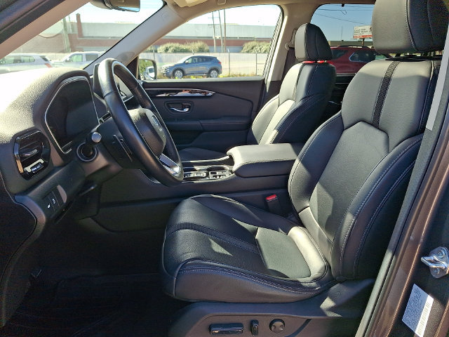 Used 2024 Honda Pilot Touring image 14