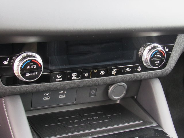 New 2026 Mitsubishi Outlander SE FWD image 19