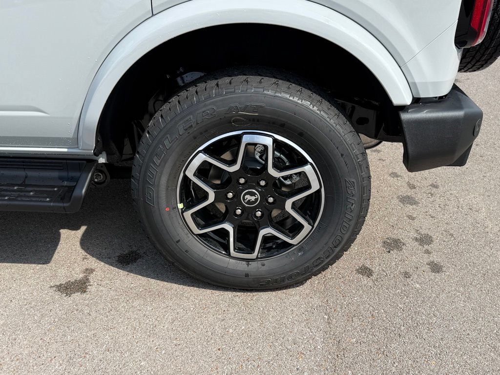 New 2026 Ford Bronco Outer Banks AWD/4WD image 42