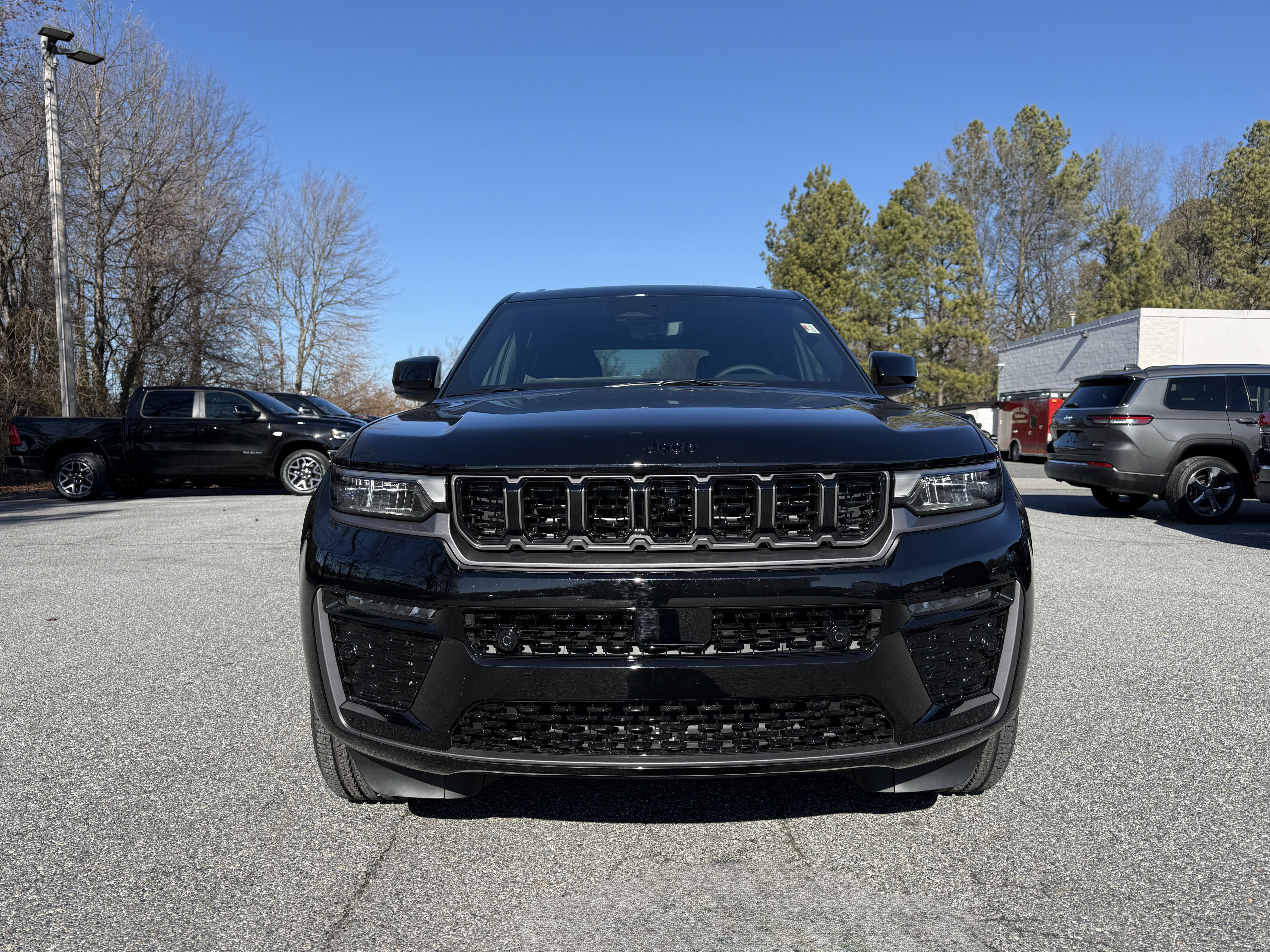 New 2026 Jeep Grand Cherokee Limited image 2