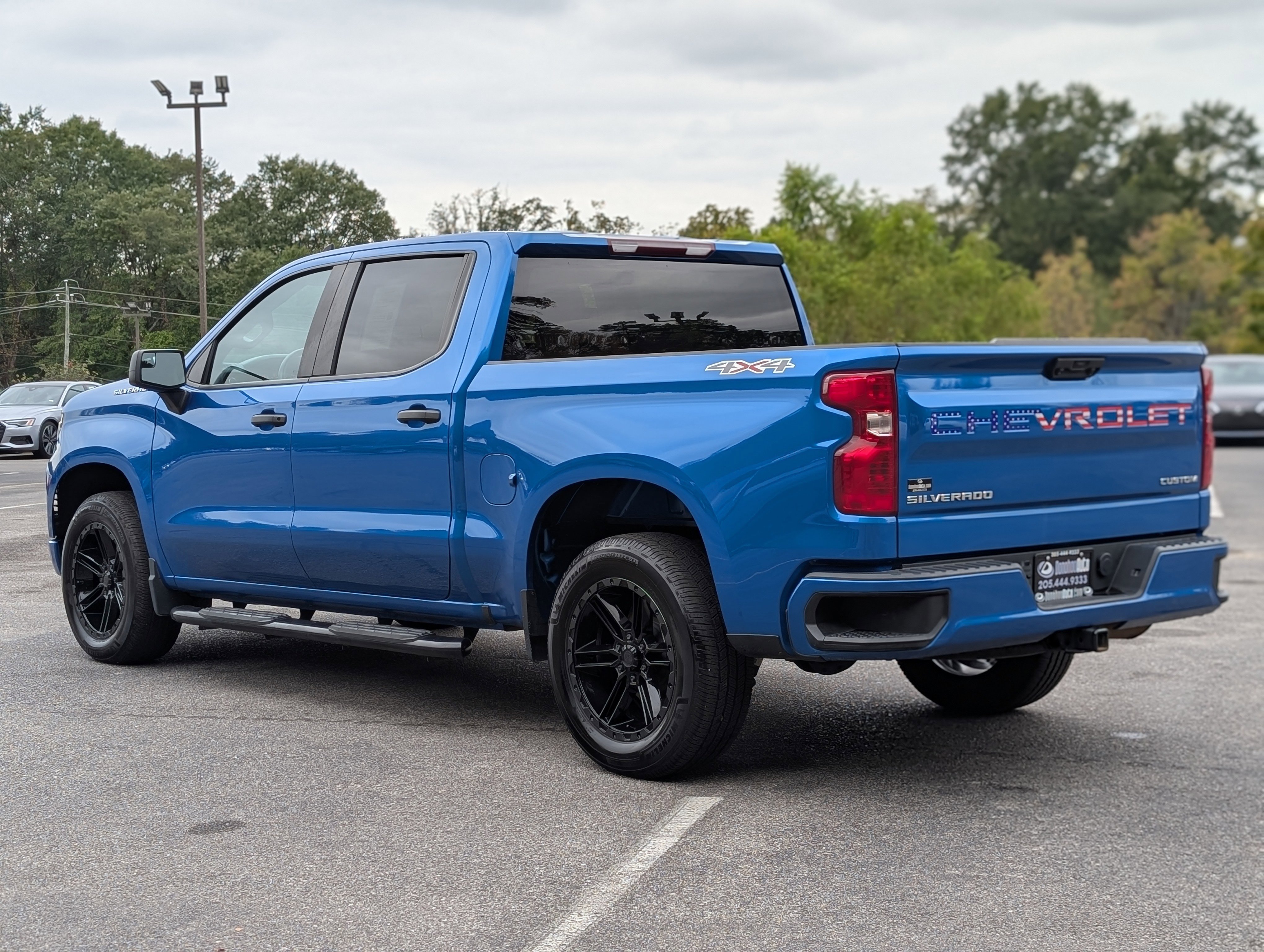 Used 2022 Chevrolet Silverado 1500 Custom image 7