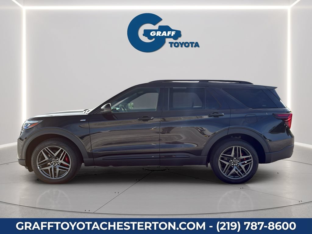 Used 2026 Ford Explorer ST-Line w/ ST-Line Street Pack AWD/4WD image 11