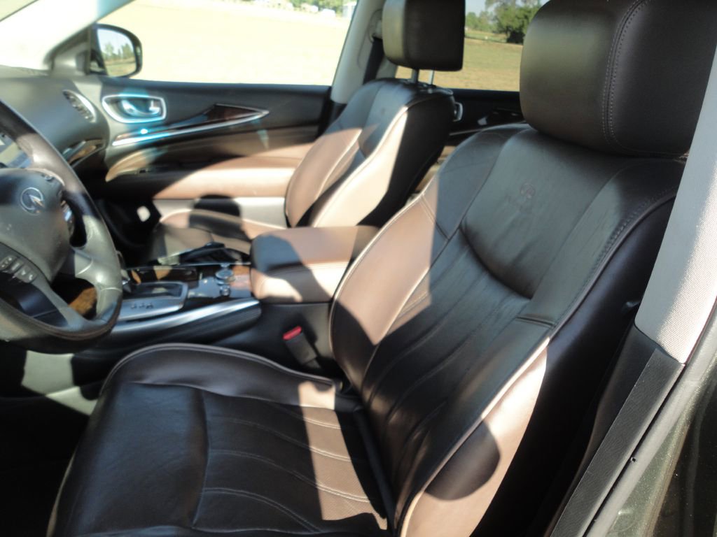 Used 2013 INFINITI JX35 AWD w/ Premium Pkg image 7