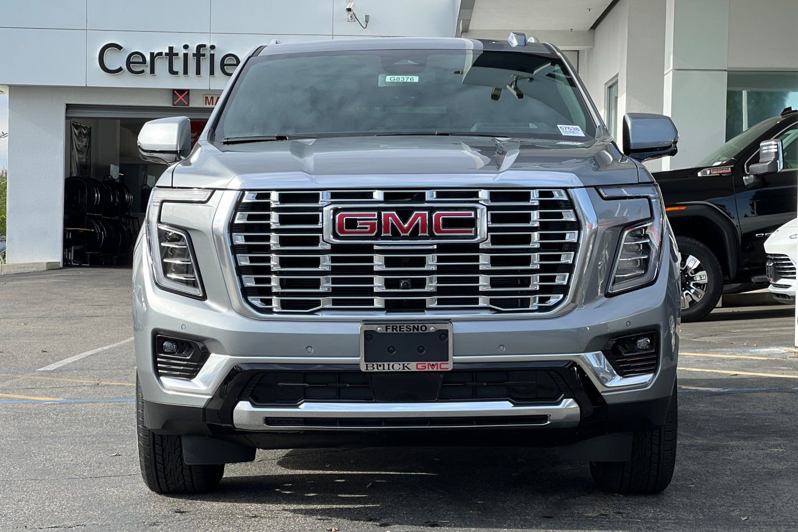 New 2026 GMC Yukon Denali image 3