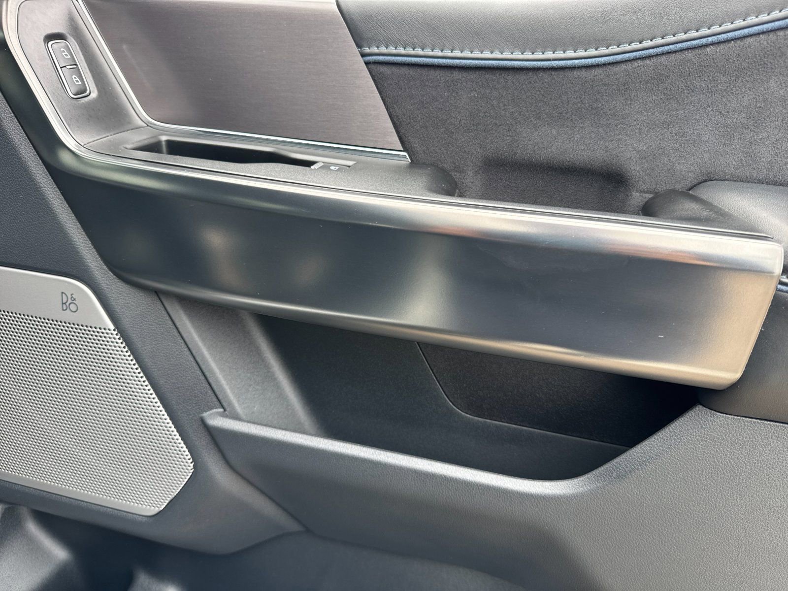 Used 2024 Ford F150 Platinum image 19