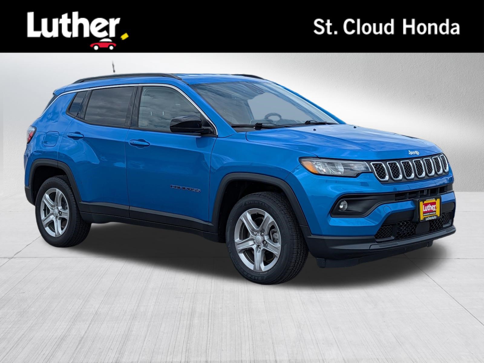 Used 2023 Jeep Compass Latitude w/ Convenience Group