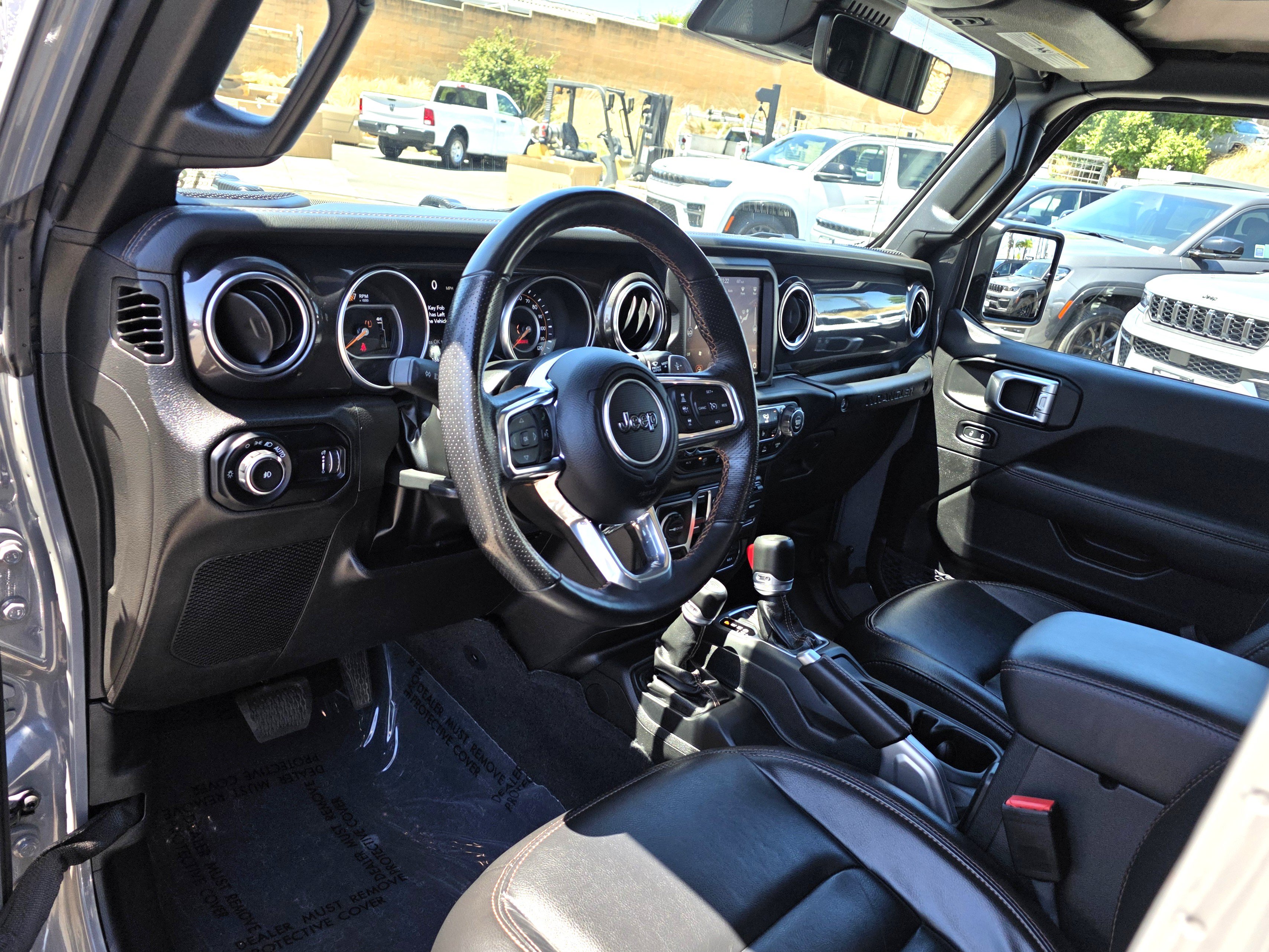 Certified 2023 Jeep Wrangler Unlimited Rubicon 392 w/ Trailer Tow Package AWD/4WD image 10