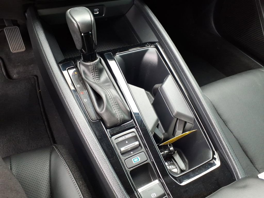 Used 2023 Honda Accord EX-L image 9