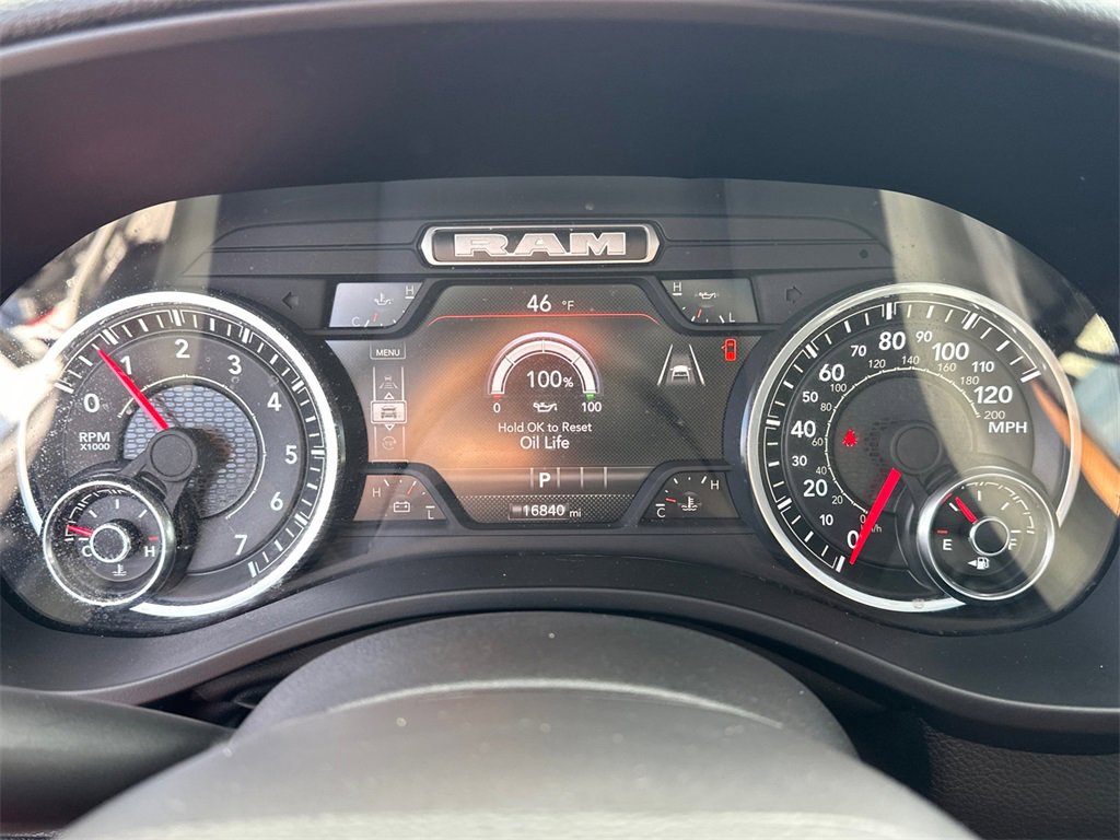 Used 2025 RAM 1500 Laramie w/ Sport Appearance Package image 27