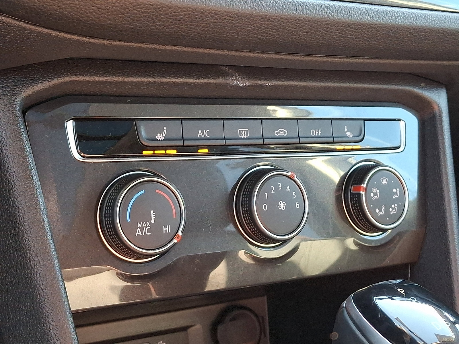 Certified 2024 Volkswagen Tiguan Wolfsburg Edition image 16