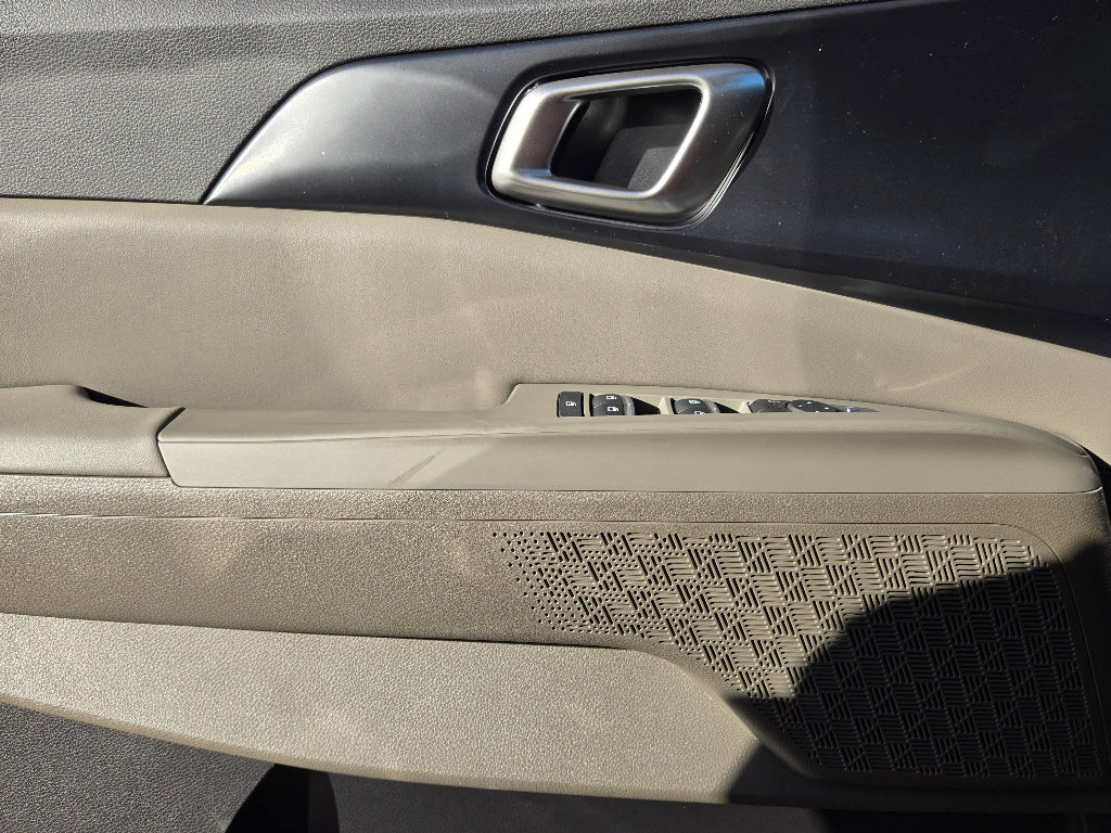 New 2026 Kia Carnival LXS image 16