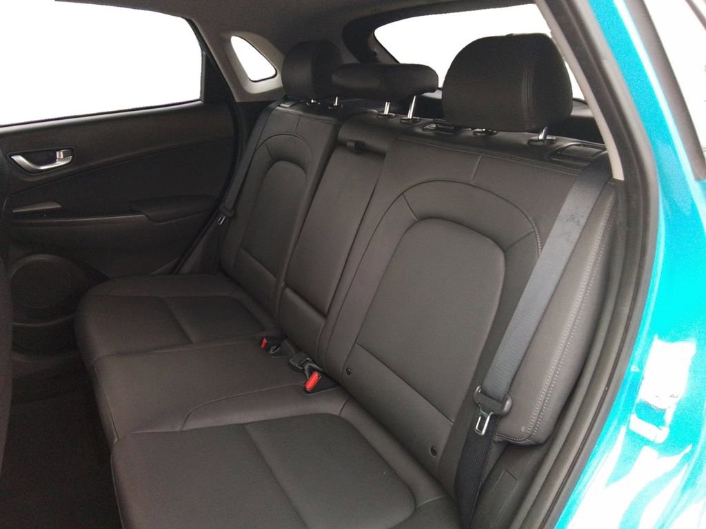 Certified 2023 Hyundai Kona Limited image 13